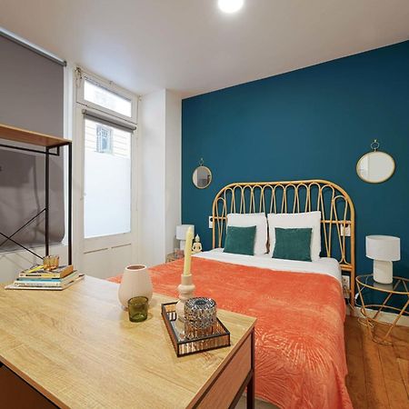 Modern Studio Fully Renovated Paris Exterior photo